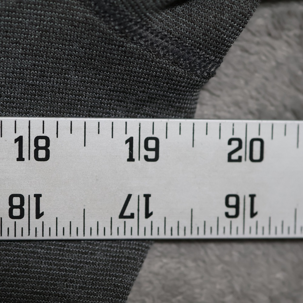 Patagonia Shirt Mens Medium Gray Capilene 3 Midweight Base Layer Top Outdoors - Picture 6 of 9